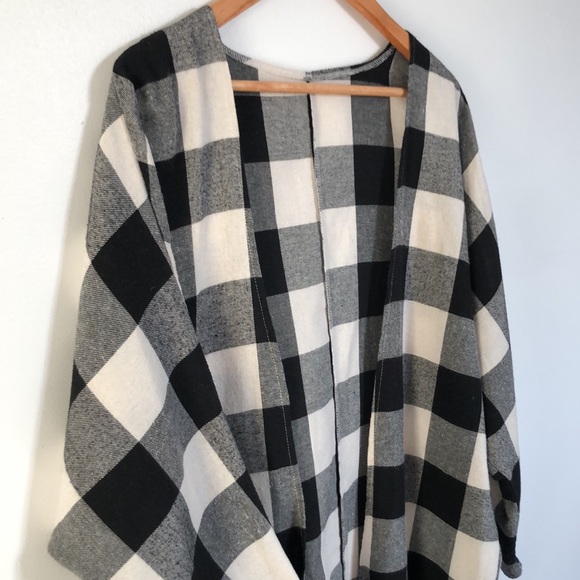 Handmade Buffalo Plaid Blazer 🦬 - Picture 2 of 6